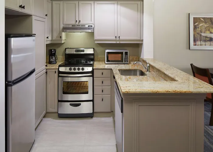 Homewood Suites By Hilton Mont-Tremblant Resort